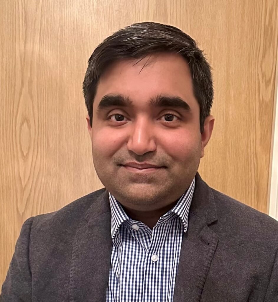 Dr Vikram Talaulikar​